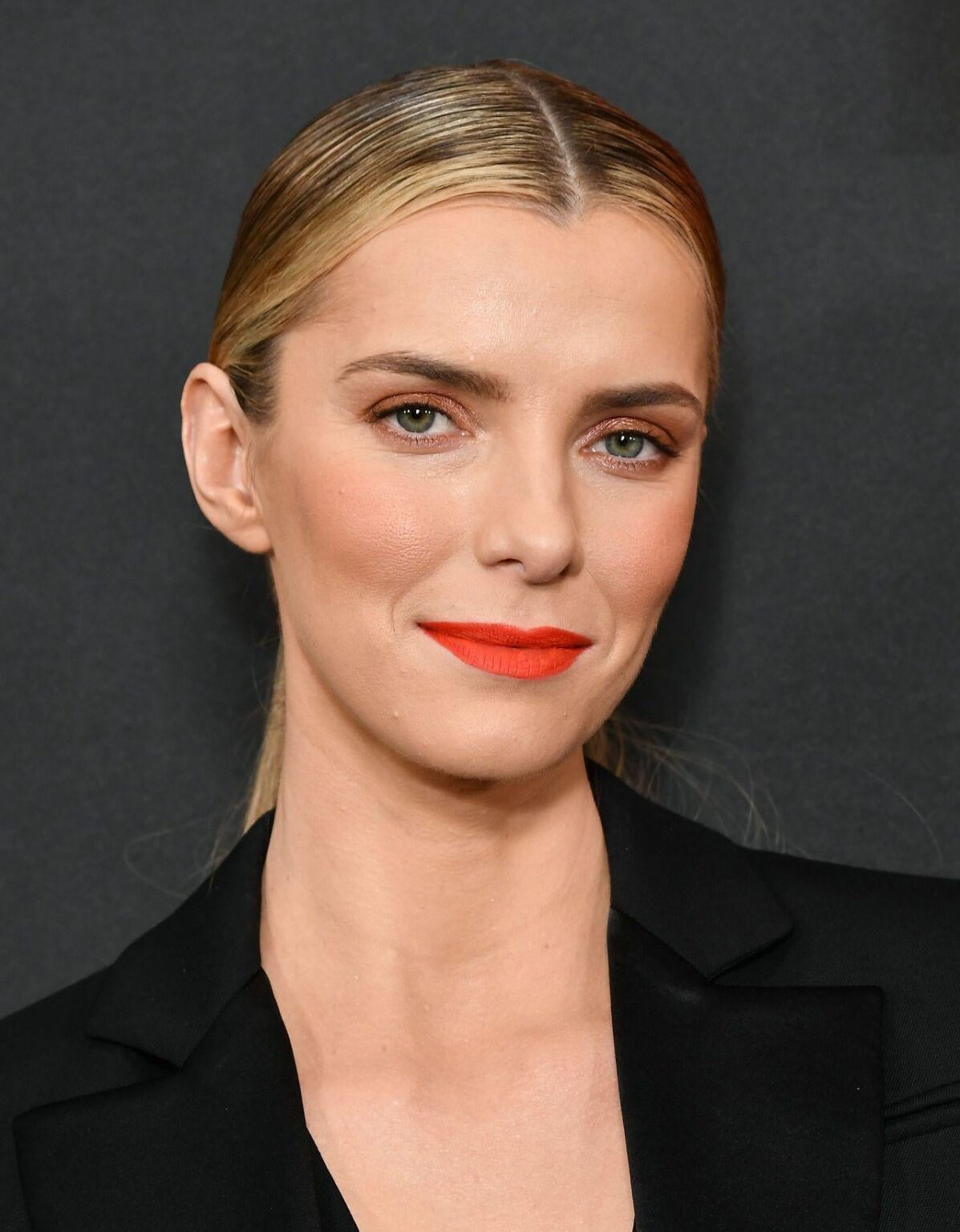 Betty Gilpin