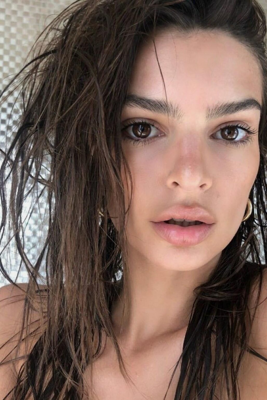 Emily Ratajkowski