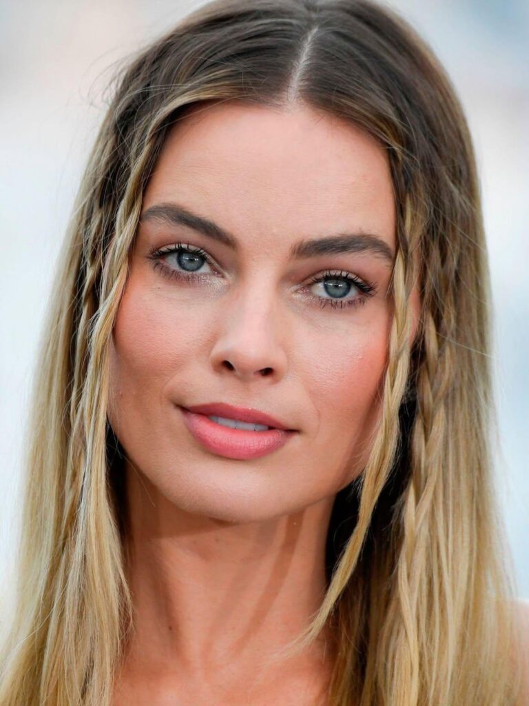 Margot Robbie