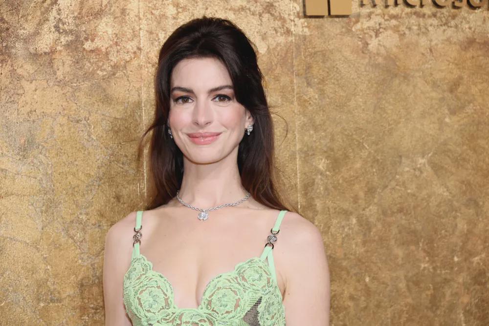 Anne Hathaway