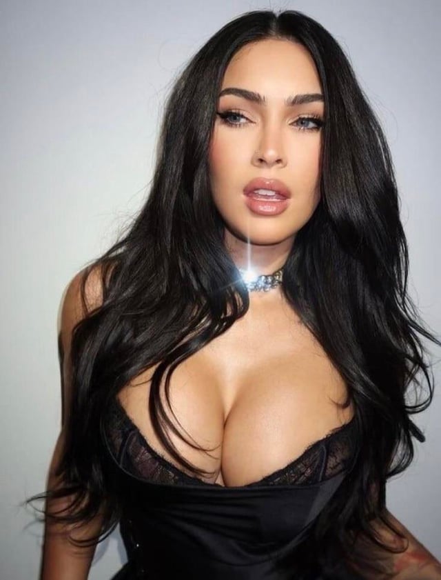 Megan Fox 🥵