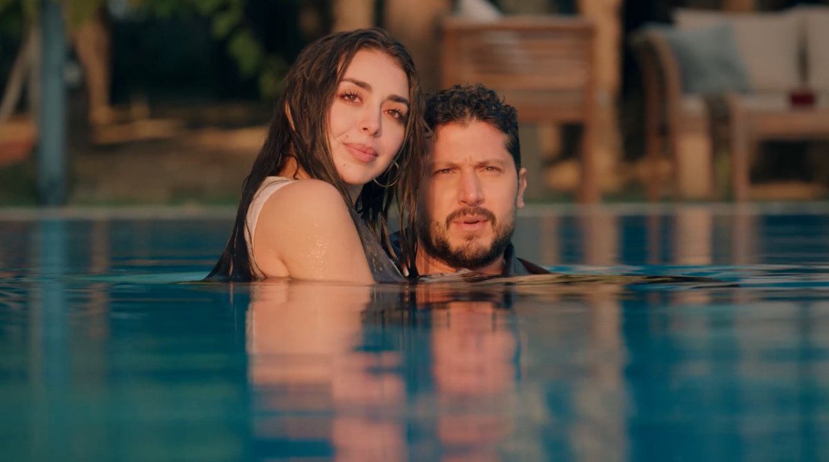مسلسل حب على ورق الحلقة 12