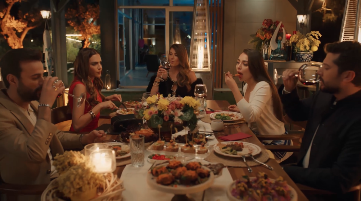 مسلسل حب على ورق الحلقة 12