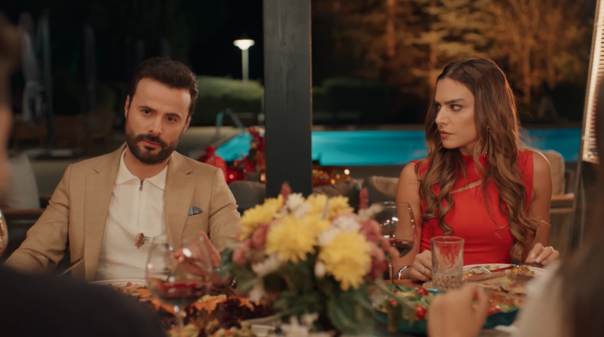 مسلسل حب على ورق الحلقة 12
