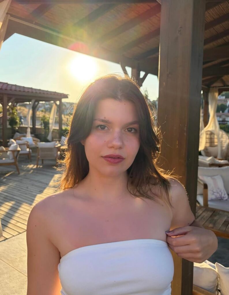 Beyza Sen