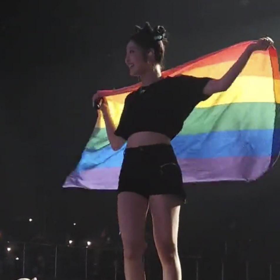 230912 تألق / فخر سعيد للجميع! 🏳️‍🌈