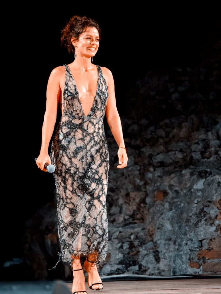 Özge Özpirinçci