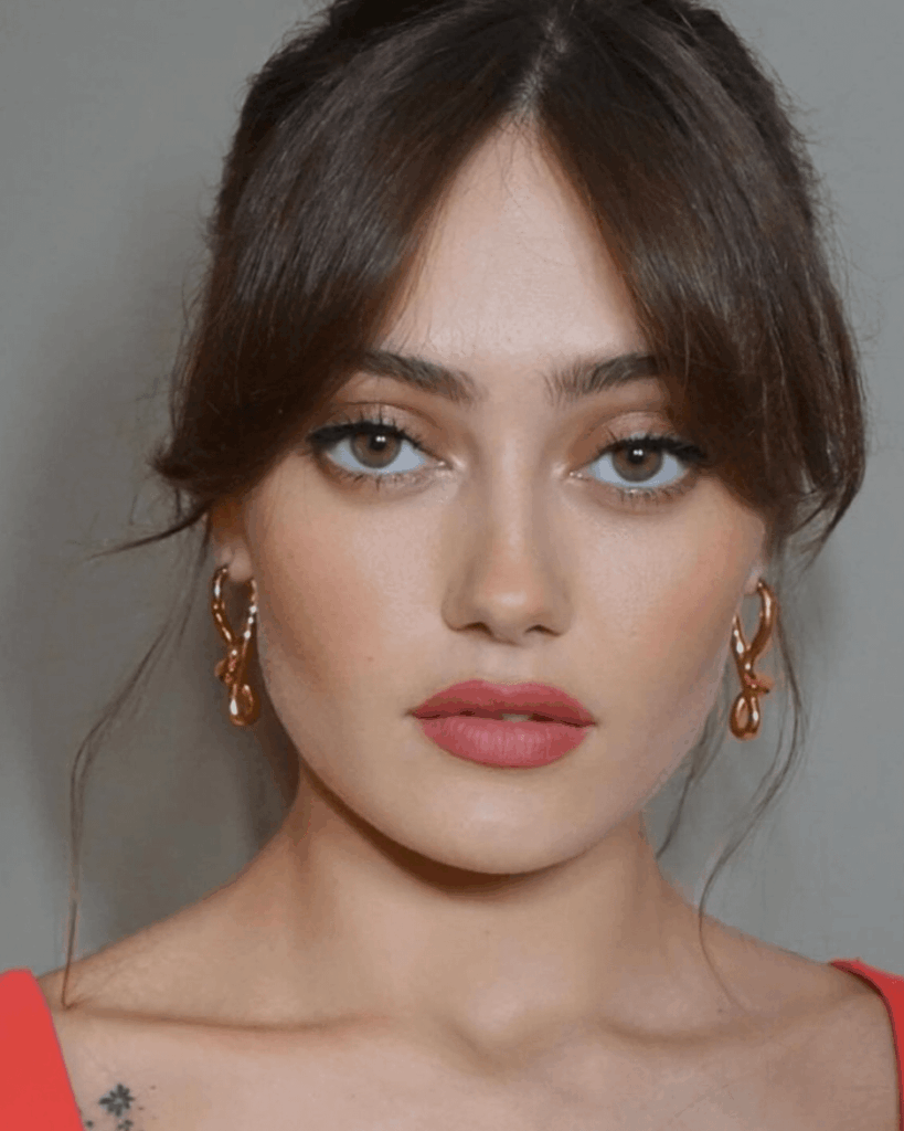 Ella Purnell