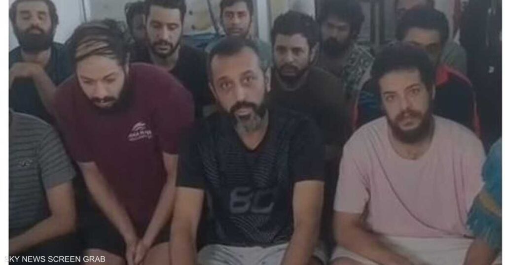 تعثر مفاوضات إطلاق سراح البحارة المصريين.. أسرهم تتحدث تعثر مفاوضات إطلاق سراح البحارة المصريين.. أسرهم تتحدث