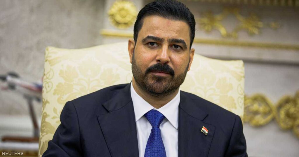 بعد القصف الجوي.. الزيدي يوجه بعقد "اجتماع أمني طارئ"