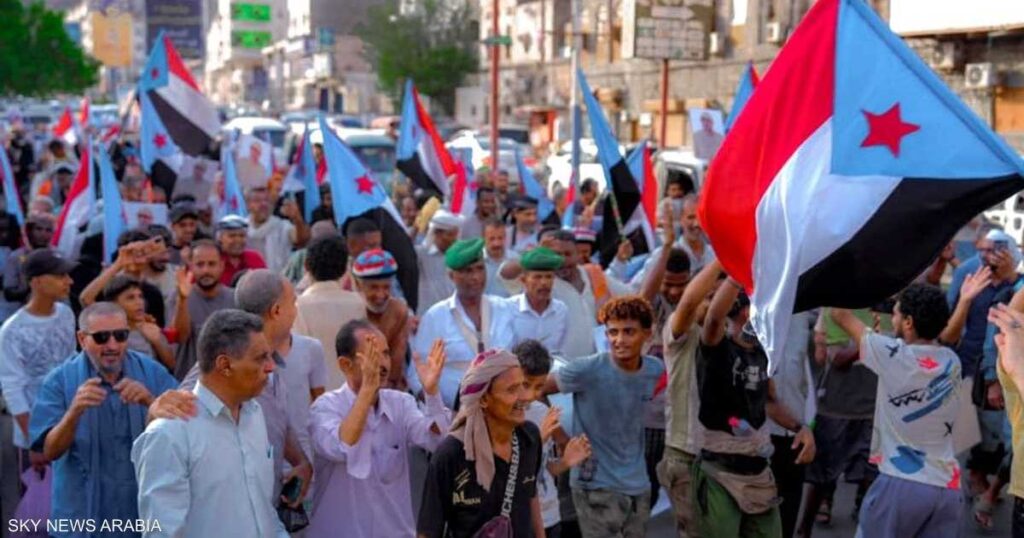 اليمن.. احتجاجات جنوبية رفضا لتمكين الحوثيين اليمن.. احتجاجات جنوبية رفضا لتمكين الحوثيين