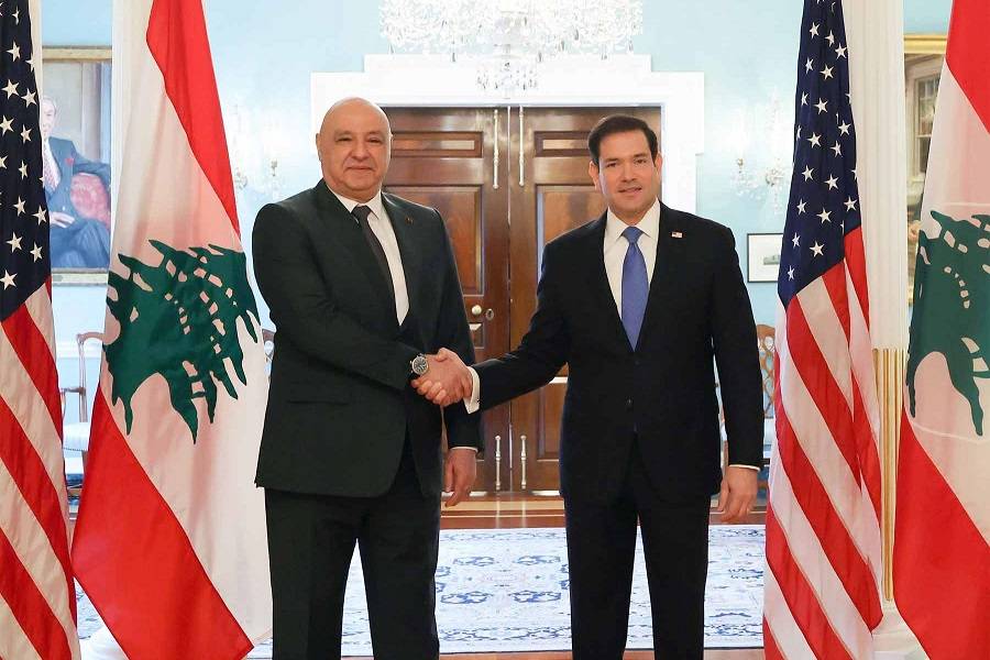 روبيو: الاجتماع مع الرئيس اللبناني كان إيجابيا للغاية روبيو: الاجتماع مع الرئيس اللبناني كان إيجابيا للغاية