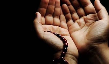 فنانة عربية شهيرة تعتزل الفن نهائيا.. وتُقرر التفرغ لعبادة الله (صورة) فنانة-عربية-شهيرة-تعتزل-الفن-نهائيا.-وتُقرر-التفرغ-لعبادة-الله-(صورة)