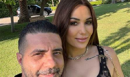 هذه الصورة الأولى لحبيب بو أنطون ورنيم إسحاق بعد زواجهما هذه-الصورة-الأولى-لحبيب-بو-أنطون-ورنيم-إسحاق-بعد-زواجهما