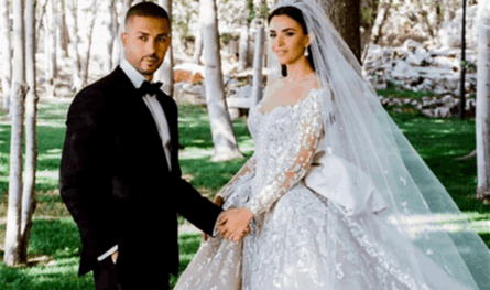 بجن جنوني.. زين قطامي تحتفل بعامها الأول مع سيليو إيلي صعب (صور) بجن-جنوني.-زين-قطامي-تحتفل-بعامها-الأول-مع-سيليو-إيلي-صعب-(صور)