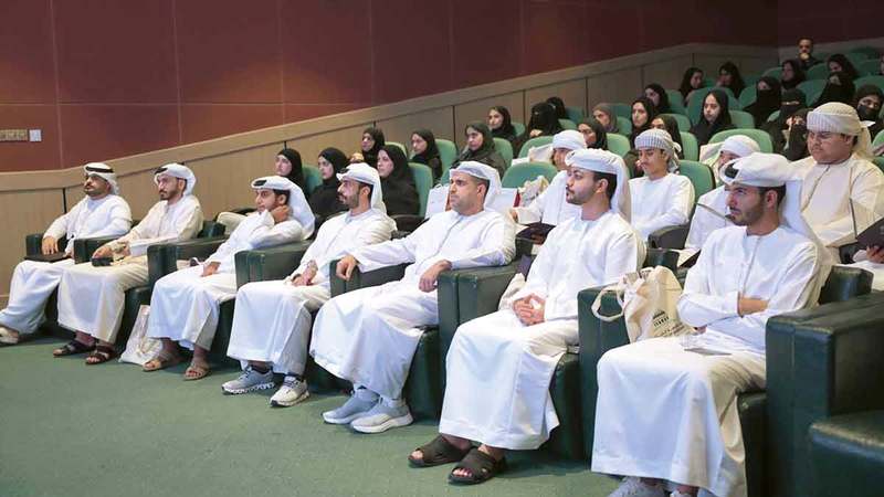 مبادرات وبرامج نوعية لتعزيز قدرات أبناء الشهداء مبادرات وبرامج نوعية لتعزيز قدرات أبناء الشهداء