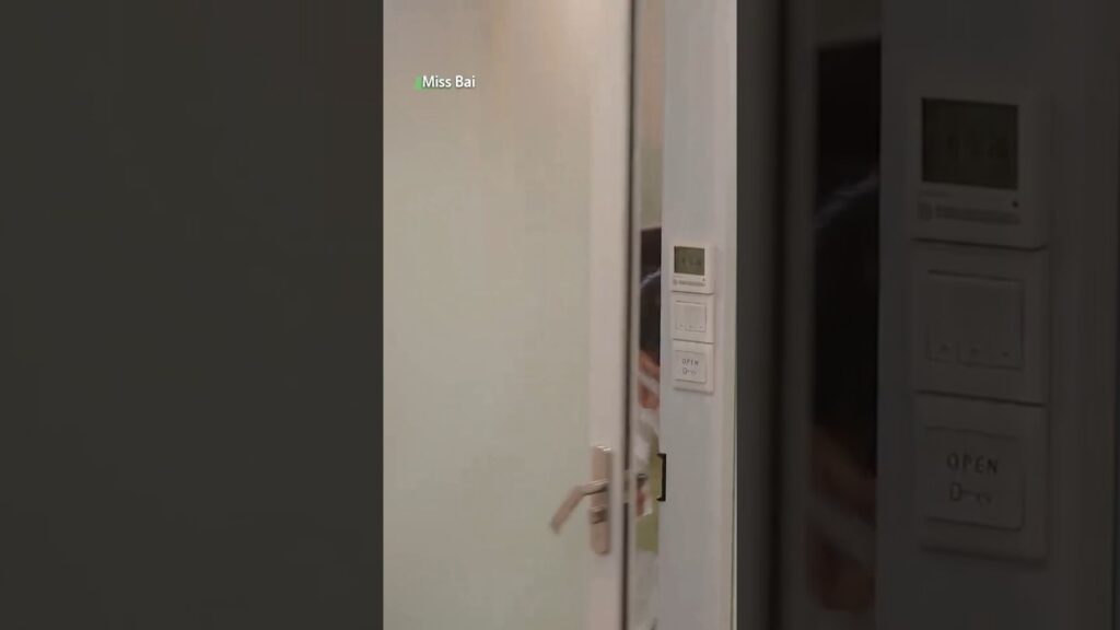 ضول قاتل… ومسافة خطيرة جدًا😳😂 #verticaldrama #shortdrama #mustwatch #MicroDrama #cdrama