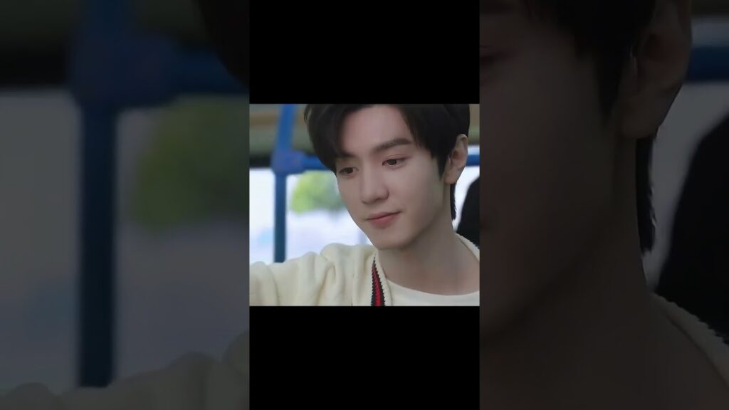 😍😍💕 #HiddenLove #حب_خفي #zhaolusi #chenzheyuan #cdrama #youku #victorma #rosyzhao #shorts #romance