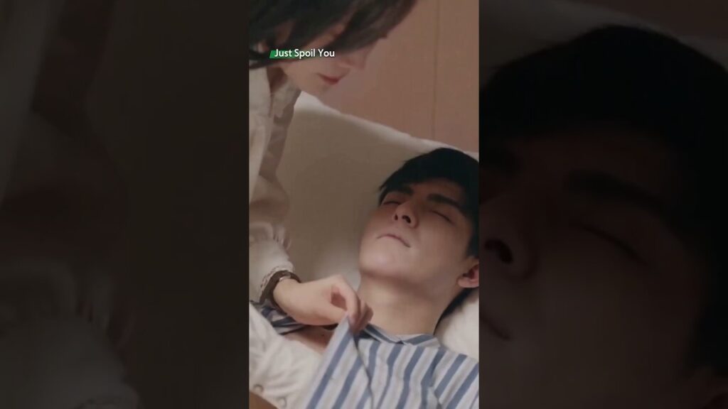 🫧 بين التعب والحنان... اقترب القلبان أكثر🩺 #verticaldrama #shortdrama #MicroDrama #cdrama