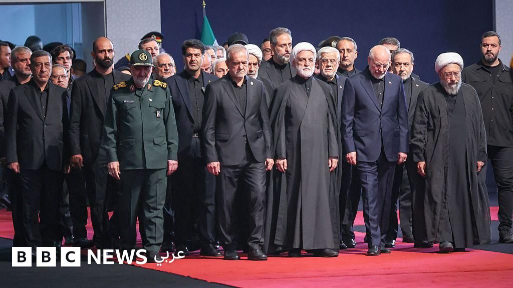 "النظام الإيراني يتصدّع، وصراع مفتوح قد يقترب" – التلغراف