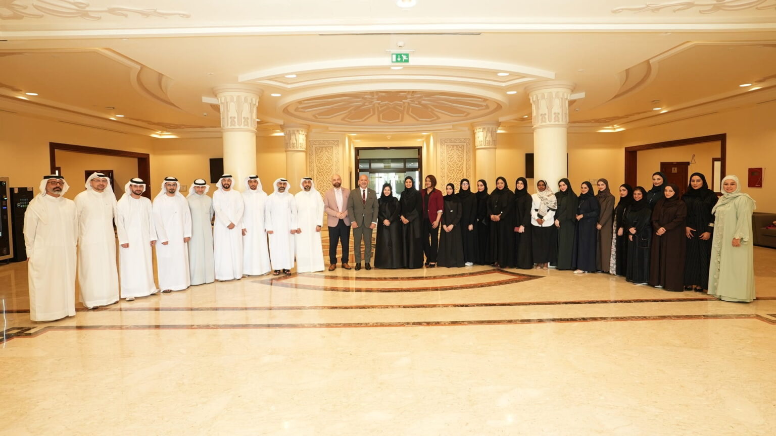 تميّز وجامعة الشارقة تختتمان الدبلوم المهني بعد 100 ساعة تدريبية