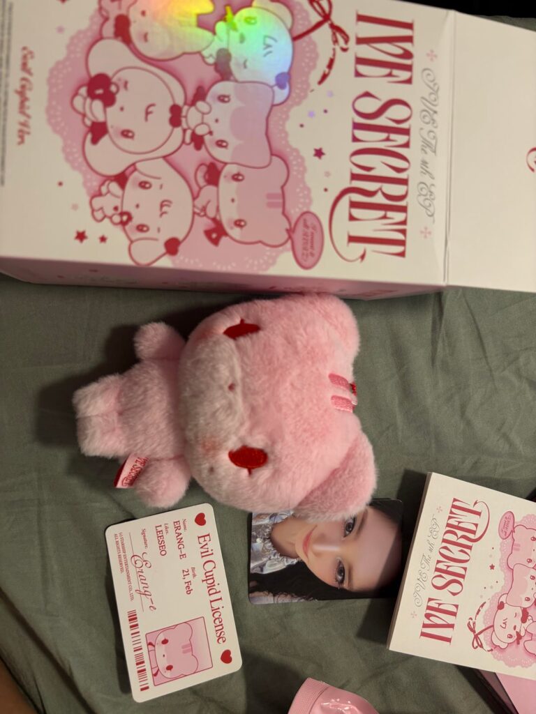 IVE Secret Evil Cupid Trade فانكوفر