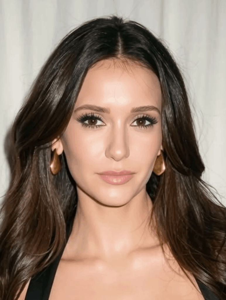 Nina Dobrev