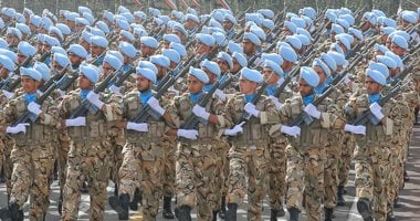 الجيش الإيرانى يعلن استهداف معدات أمريكية فى قاعدة بالكويت الجيش الإيرانى يعلن استهداف معدات أمريكية فى قاعدة بالكويت