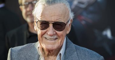 فيلم وثائقى يكشف سرقة ملايين الدولارات من ستان لى فى سنواته الأخيرة فيلم وثائقى يكشف سرقة ملايين الدولارات من ستان لى فى سنواته الأخيرة