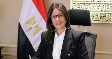 وزيرة الثقافة تتقدم باستقالتها لرئيس مجلس الوزراء احتراما لأحكام القضاء وزيرة الثقافة تتقدم باستقالتها لرئيس مجلس الوزراء احتراما لأحكام القضاء