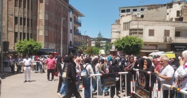 ضبط 249 هاتفا و122 سماعة و37 حالة غش داخل لجنة الثانوية العامة بدار السلام ضبط 249 هاتفا و122 سماعة و37 حالة غش داخل لجنة الثانوية العامة بدار السلام