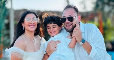 محمد على رزق حديث السوشيال بعد إقامه حفل زفاف من زوجته محمد على رزق حديث السوشيال بعد إقامه حفل زفاف من زوجته