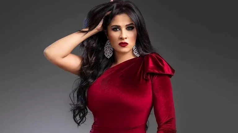 ياسمين عبدالعزيز تنشر برومو دعائي جديد لفيلم "خلي بالك من نفسك"