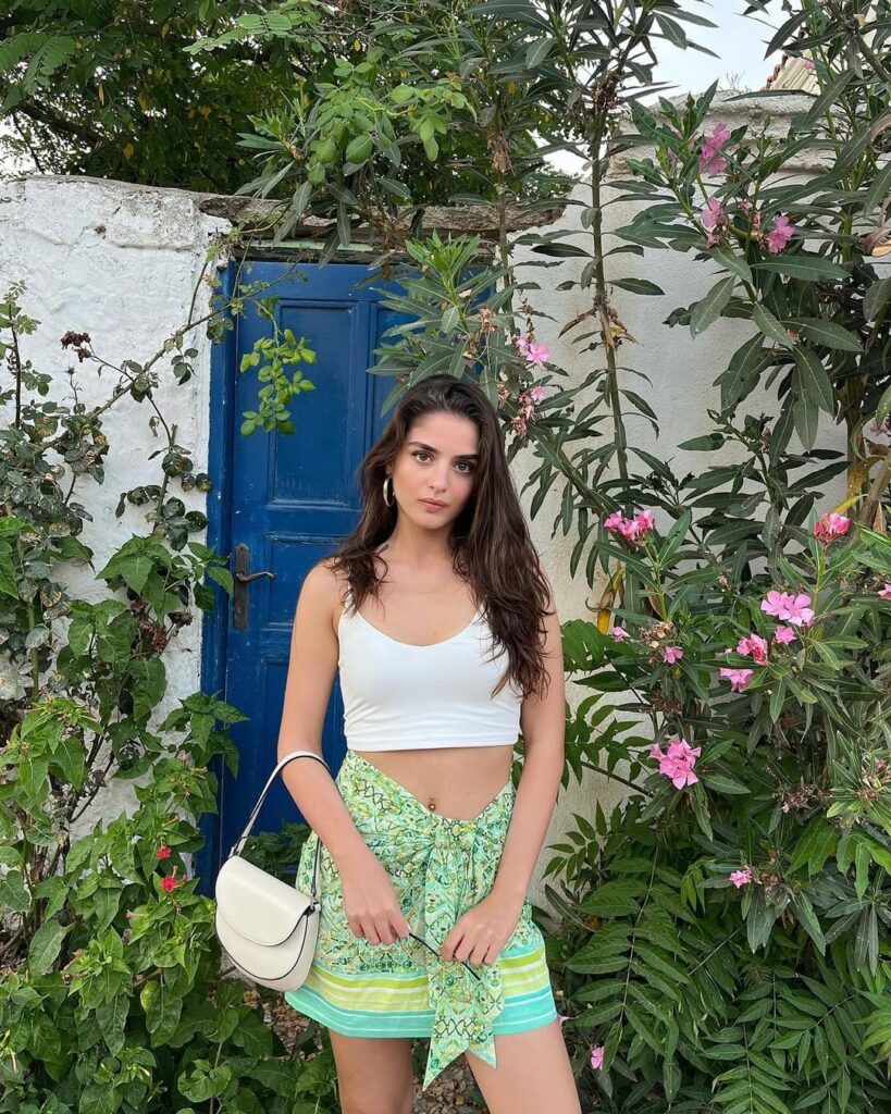 Selen Özbayrak