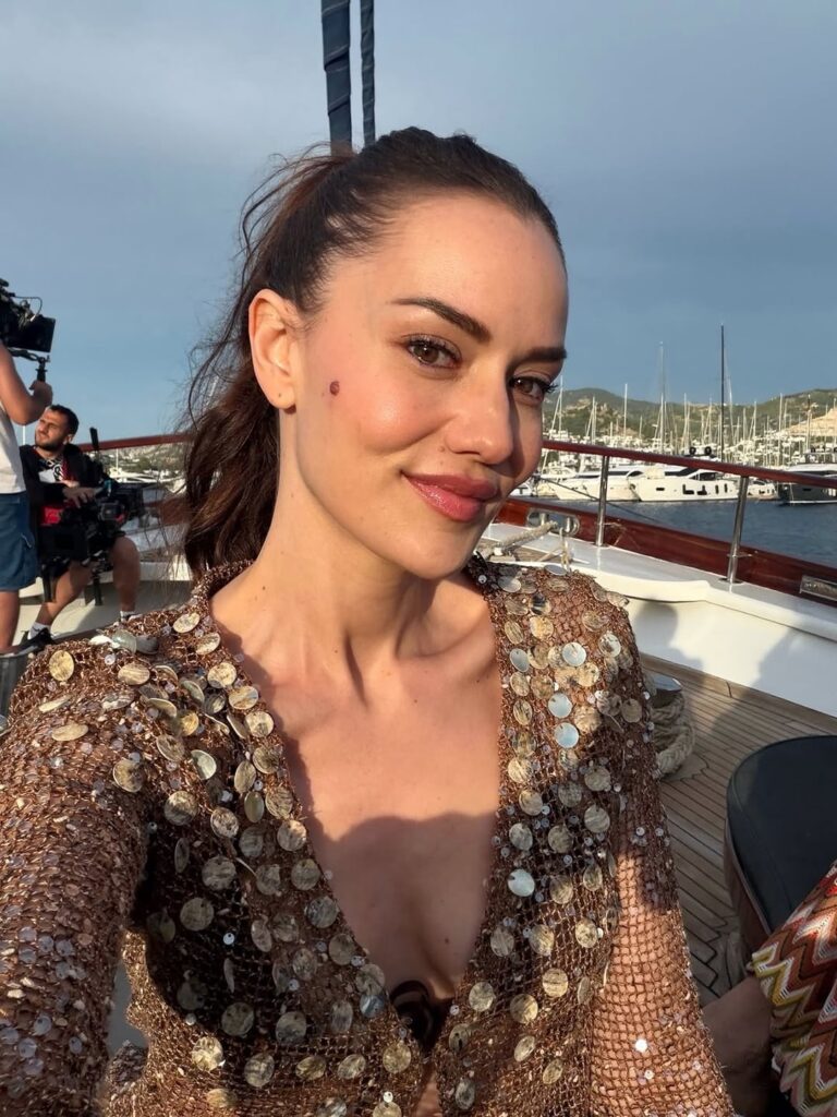 Fahriye Evcen