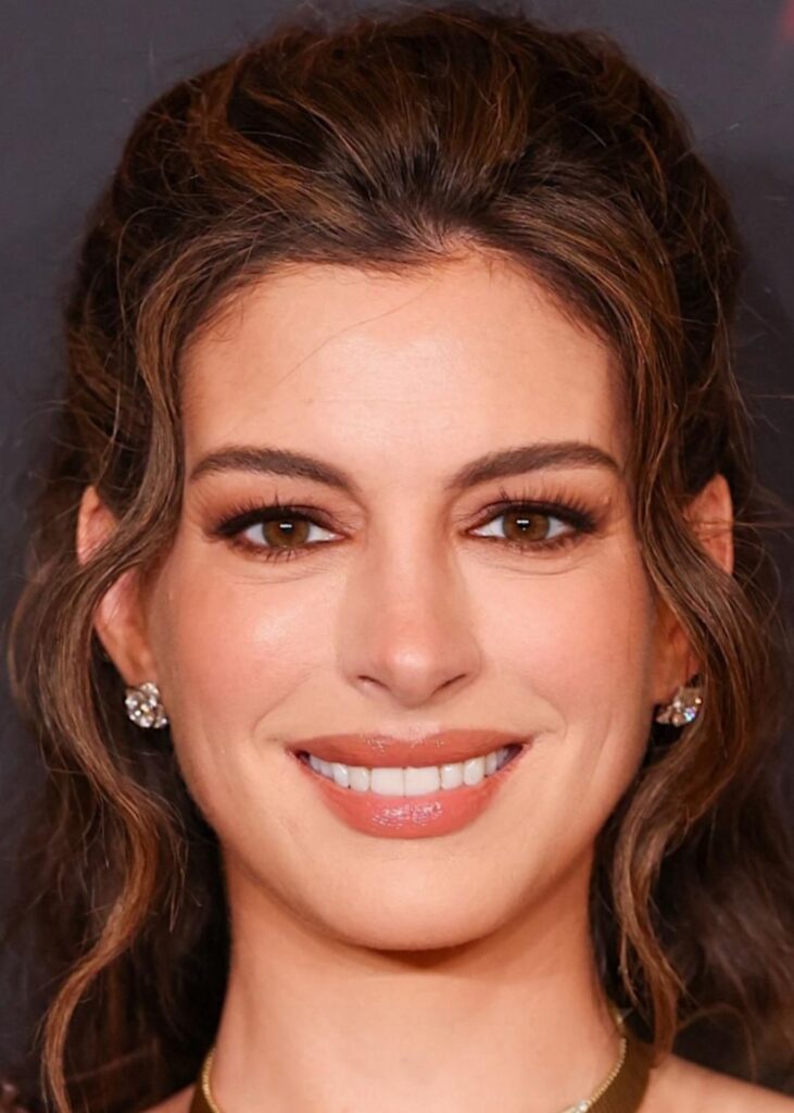 Anne Hathaway