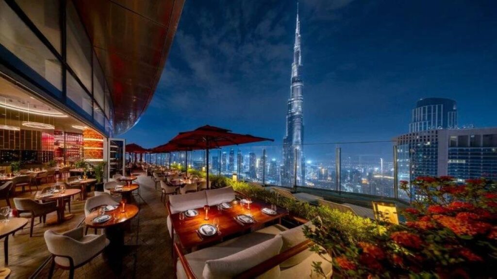 الإمارات تعزز موقعها العالمي في السياحة الحلال مع تسارع التحول نحو السفر الرقمي الذكي Al Bayan