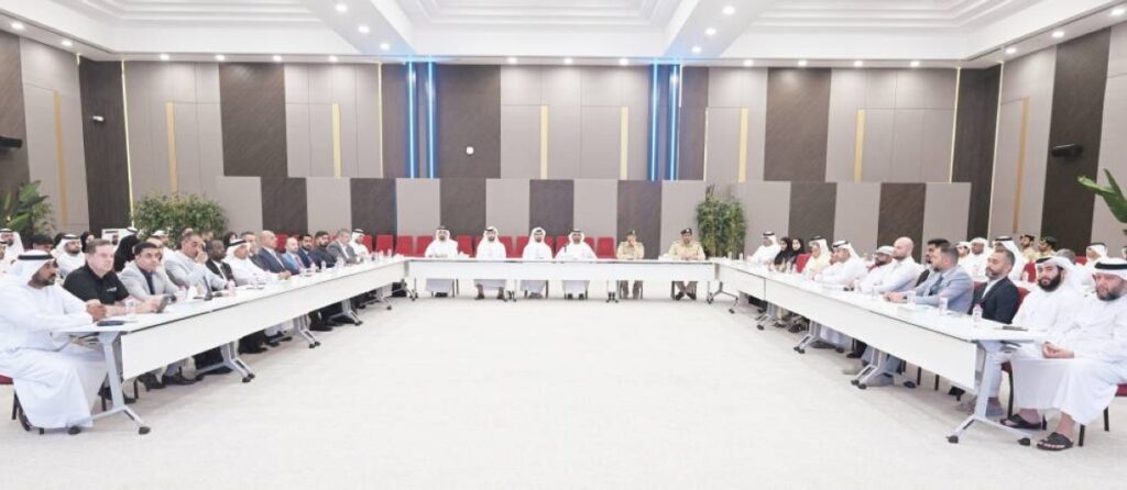 بحث تعزيز أمن المجمعات السكنية في دبي بالشراكة مع القطاع العقاري Al Bayan
