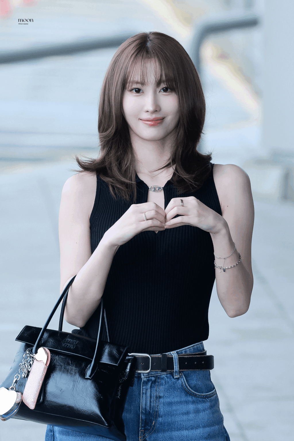 260721 مومو