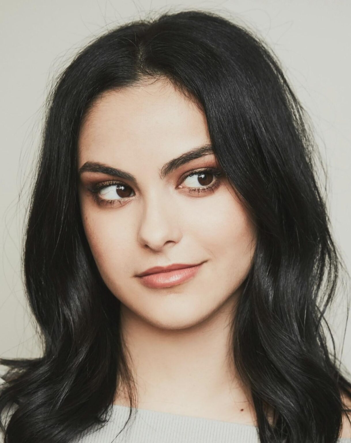 Camila Mendes