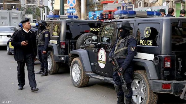 مفاجأة في واقعة المسن وفتاة سوهاج.. الداخلية تكشف الحقيقة الكاملة وتفجر مفارقة غير متوقعة مفاجأة في واقعة المسن وفتاة سوهاج.. الداخلية تكشف الحقيقة الكاملة وتفجر مفارقة غير متوقعة
