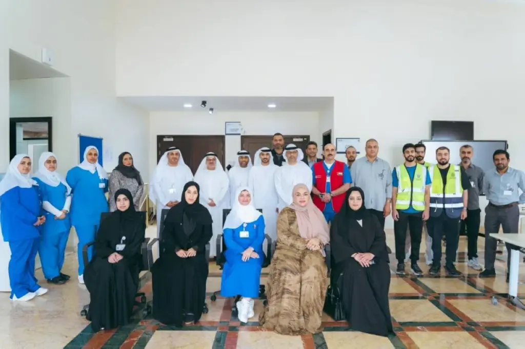 «كهرباء الشارقة» تعزّز السلامة المهنية لموظفيها في كلباء «كهرباء الشارقة» تعزّز السلامة المهنية لموظفيها في كلباء