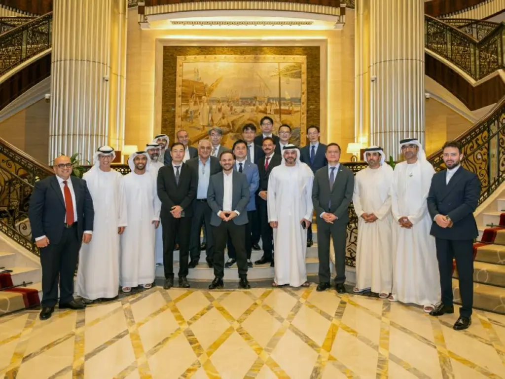 شراكة إماراتية كورية لإنشاء منطقة صناعات في أبوظبي شراكة إماراتية كورية لإنشاء منطقة صناعات في أبوظبي