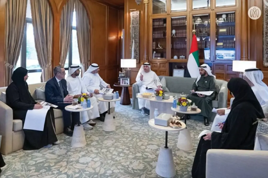حمدان بن زايد يستقبل وفداً من «طارات الاتحاد» ويوجه بتقديم إطلاق محطتي مدينة زايد وليوا