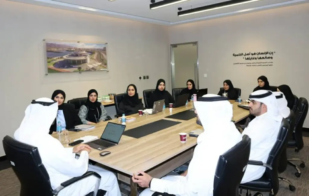 «أشغال الشارقة» تنظم ورشة حول آلية الاشتراك بجائزة «ارتق» «أشغال الشارقة» تنظم ورشة حول آلية الاشتراك بجائزة «ارتق»