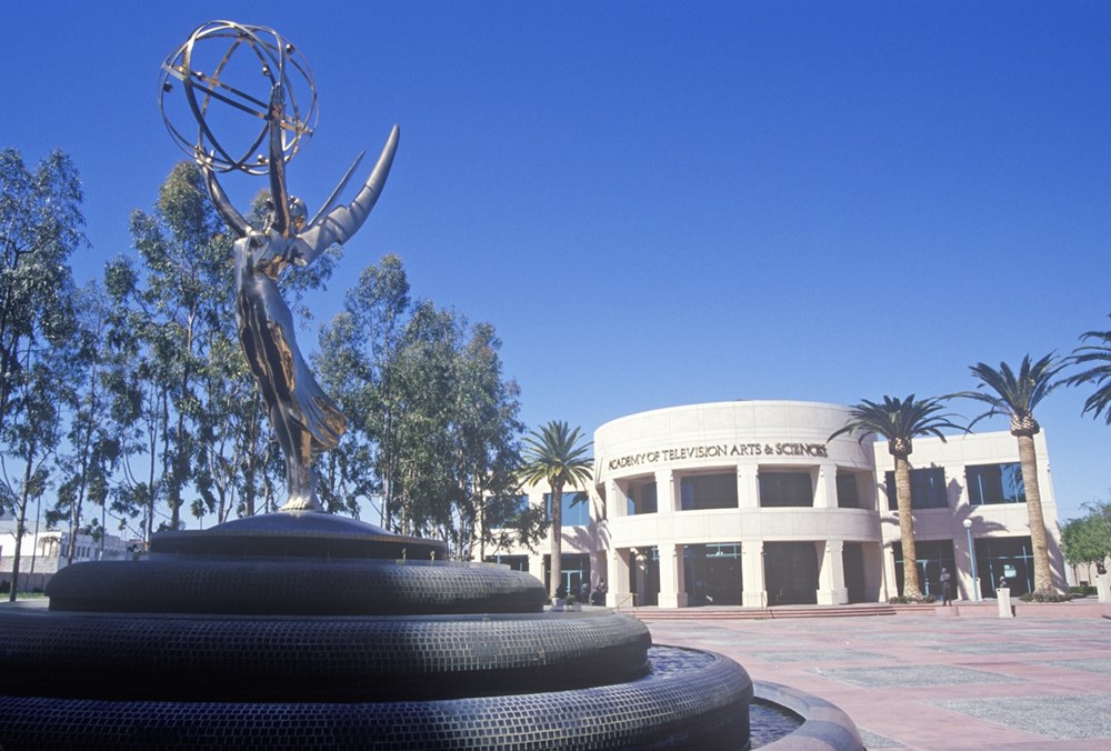 ترشيحات الدورة الثامنة والسبعين من «Emmy Awards»