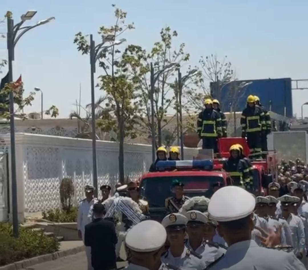 تشييع جنازة اللواء الدكتور محمد الشربيني مدير الإدارة العامة للحماية المدنية بالقاهرة (13)