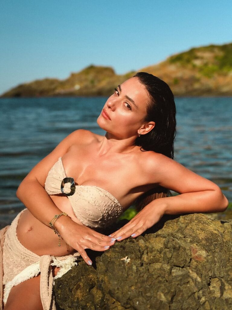 Aslı Şimşek