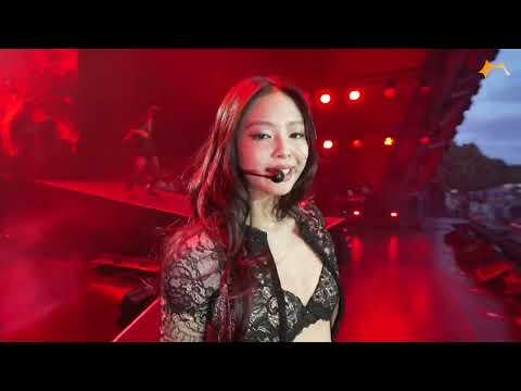 260707 جيني - 'حق اللعنة' (برتقالي) | مهرجان روسكيلد 2026