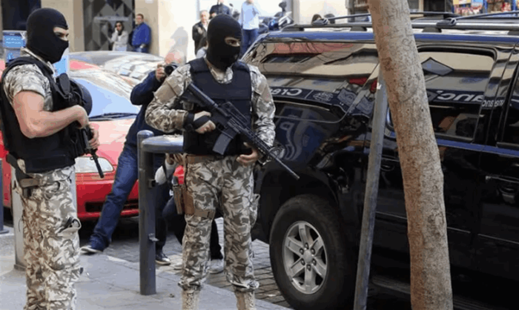 أمير داعشي.. بقبضة قوى الأمن! "أمير داعشي".. بقبضة قوى الأمن!